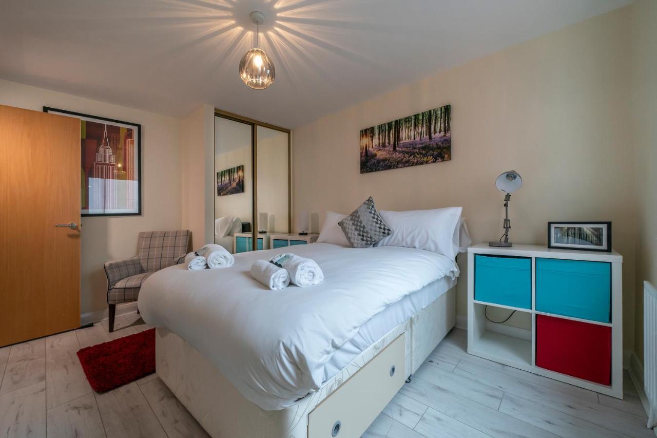 1 Bd Apt In Historical W Belfast Close To Centre Extérieur photo