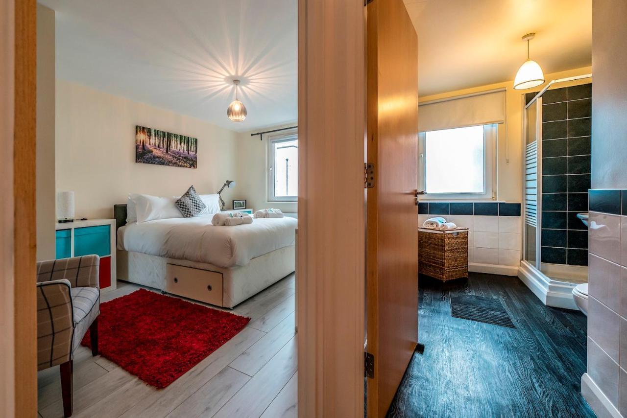 1 Bd Apt In Historical W Belfast Close To Centre Extérieur photo